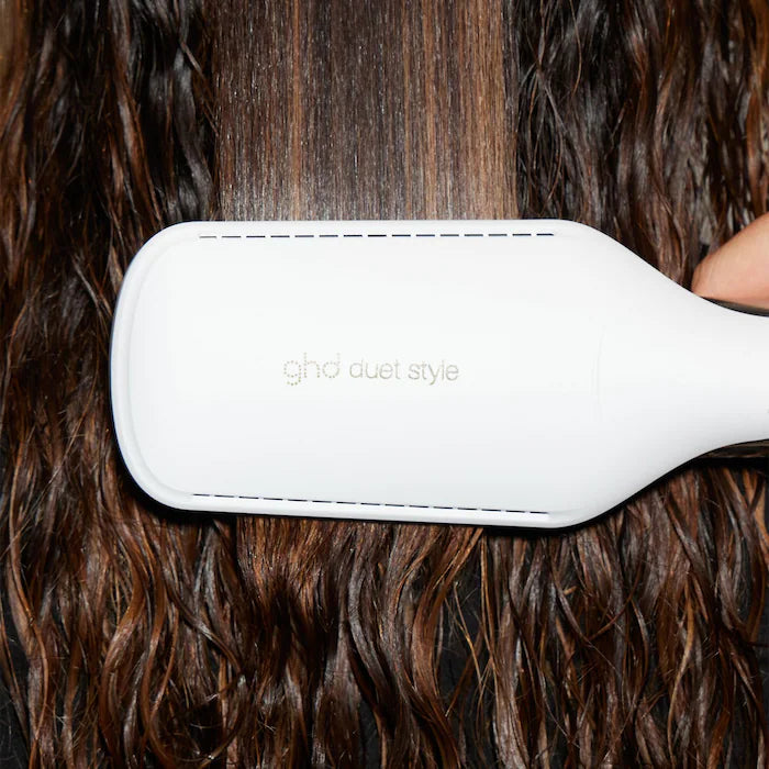 GHD DUET STYLE 2-IN-1 HOT AIR STYLER IN WHITE